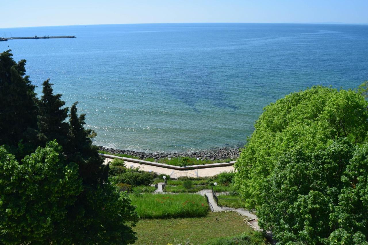 Black Sea Panorama Apartment Nesebar Exterior photo