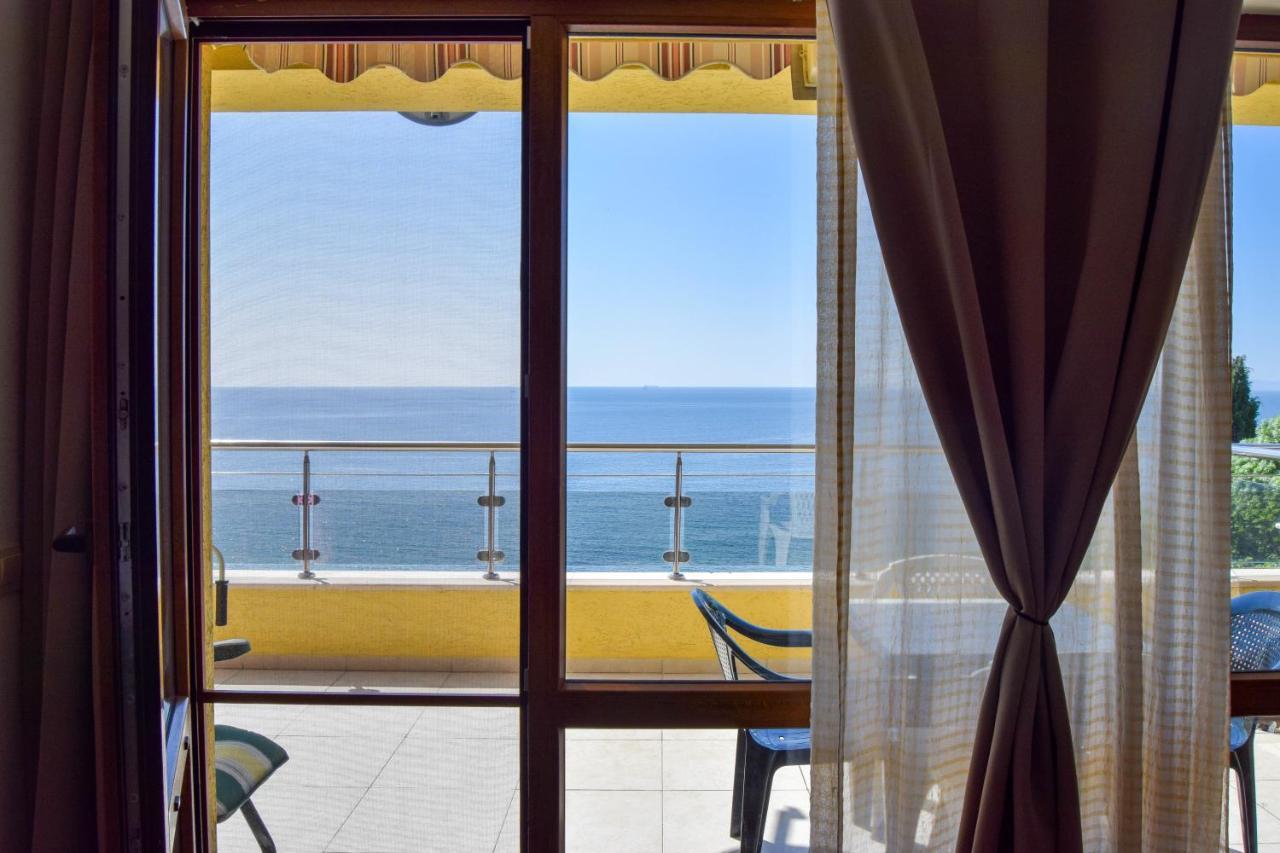 Black Sea Panorama Apartment Nesebar Exterior photo